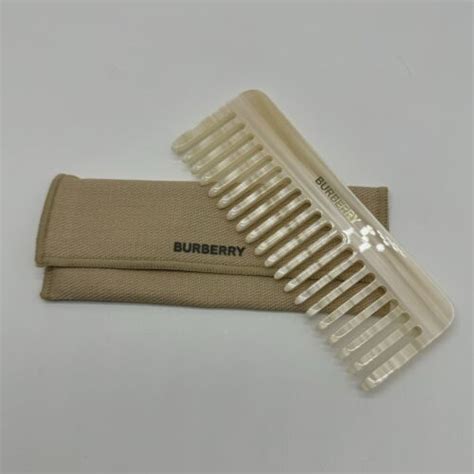 Burberry Pearl Travel Comb With Pouch (Tortoise Shell / Ivory).